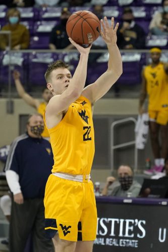 WVU Basketball: West Virginia Finally Gets Shot at Baylor